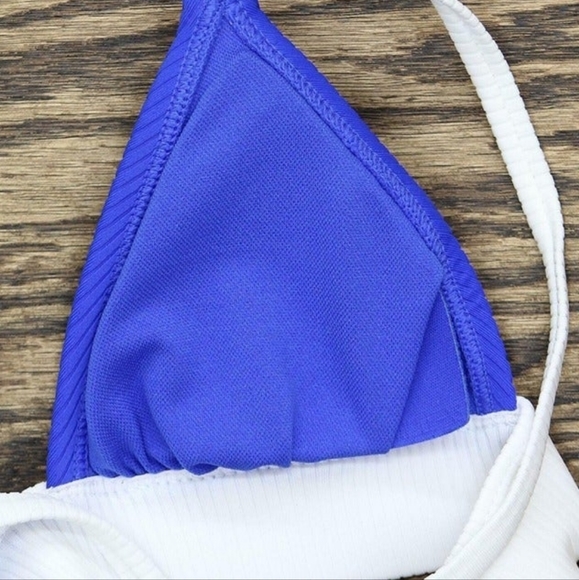 NWT Xhilaration Women's Ribbed Colorblock Triangle Bikini Top Cobalt Blue white - Picture 2 of 3